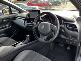 Toyota C-HR 1.8 C-HR GR Sport HEV CVT 5dr 18