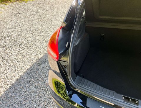Ford Focus 1.0 Focus ST-Line X 5dr 46