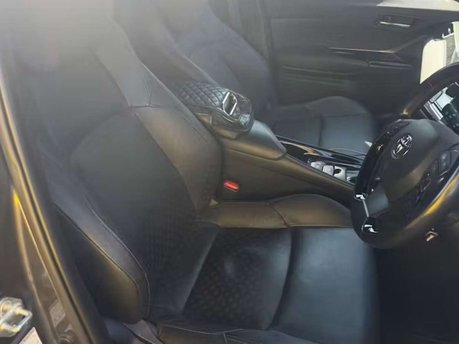 Toyota C-HR 1.8 VVT-h Dynamic SUV 5dr Petrol Hybrid CVT Euro 6 (s/s) (122 ps) 23