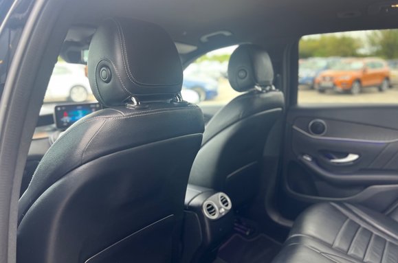 Mercedes-Benz GLC GLC 300 D 4MATIC AMG LINE PREMIUM 35