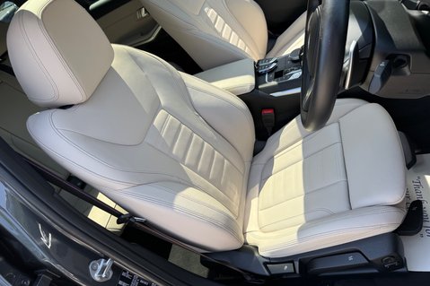 BMW 3 Series 330E M SPORT -PAN ROOF -M PRO PACK -OYSTER LEATHER -ONE OWNER -FBMWSH 36