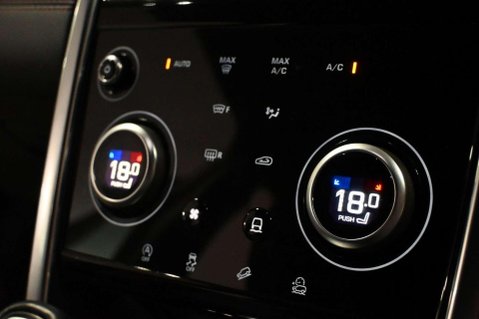 Land Rover Discovery Sport R-DYNAMIC S MHEV 54