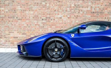 Ferrari LaFerrari 30