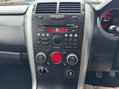 Suzuki Grand Vitara 1.9 DDiS SZ-T 4WD Euro 5 5dr 24