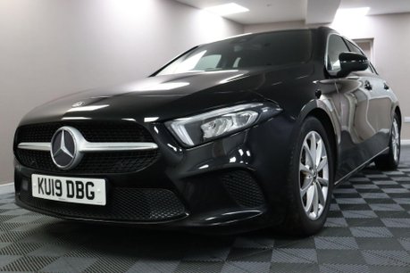 Mercedes-Benz A Class A 180 D SPORT 28