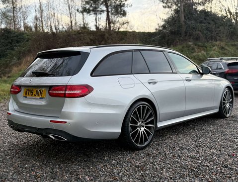 Mercedes-Benz E Class 2.0 E 220 AMG Line Night Edition Premium D Auto 5dr 4