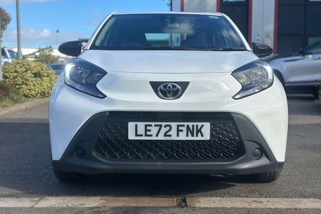 Toyota Aygo X 1.0 VVT-i Pure Hatchback 5dr Petrol x-shift Euro 6 (s/s) (72 ps) 2