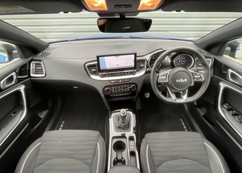 Kia Ceed 1.5T GDi ISG GT-Line 15