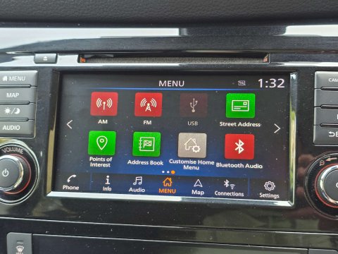 Nissan Qashqai 1.3 Qashqai N-Connecta DiG-T Semi-Auto 5dr 18