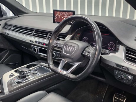 Audi SQ7 4.0 TDI V8 SUV 5dr Diesel Tiptronic quattro Euro 6 (s/s) (435 ps) 23