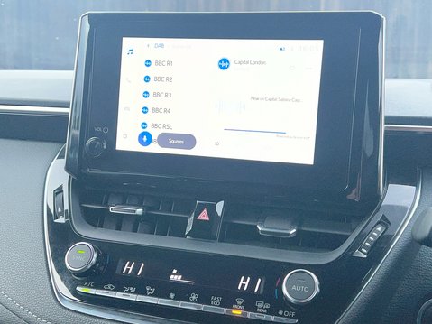 Suzuki Swace MOTION 12