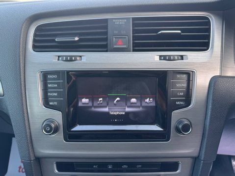 Volkswagen Golf SE TSI BLUEMOTION TECHNOLOGY 21
