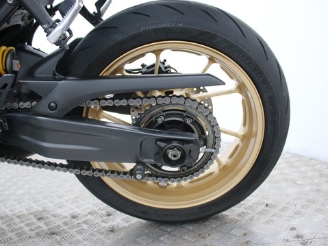 Yamaha R7 YZF R7 (YZF690) 28