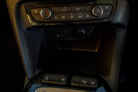 Vauxhall Corsa SE PREMIUM 29