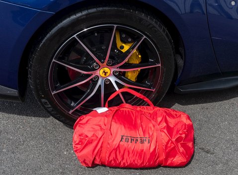 Ferrari 812 Superfast 26