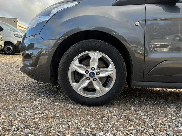 Ford Transit Connect SWB L1H1 (SOLD) 200 Air Con Alloys Camera Nav Sensors EURO 6 NO VAT 22