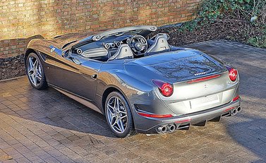 Ferrari California T 11