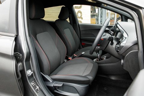 Ford Fiesta ST-LINE 29