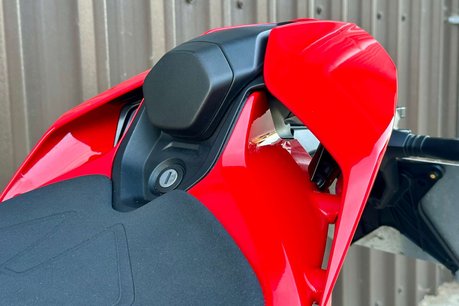 Ducati Panigale V4 1.1 Panigale V4 S 27