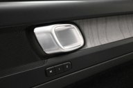 Volvo XC40 1.5 XC40 Inscription Pro T3 Auto 5dr 51