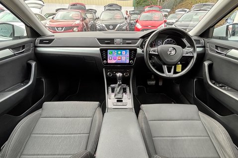 Skoda Superb SE TSI AUTOMATIC. 1 PREVIOUS KEEPER.. APPLE PLAY.. 5 MAIN DEALER SERVICE 15