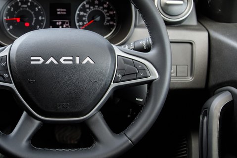 Dacia Duster JOURNEY TCE 19