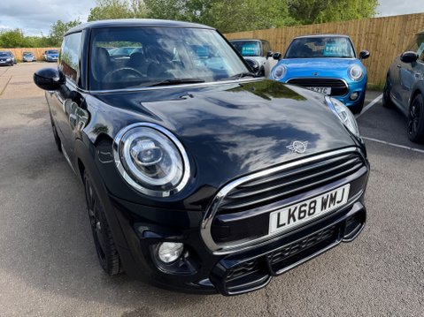 Mini Hatch COOPER 3