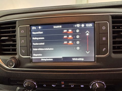 Vauxhall Vivaro 1.5 Vivaro F2900 Professional S/S 20