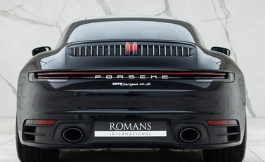 Porsche 911 Targa 4S (992) 22