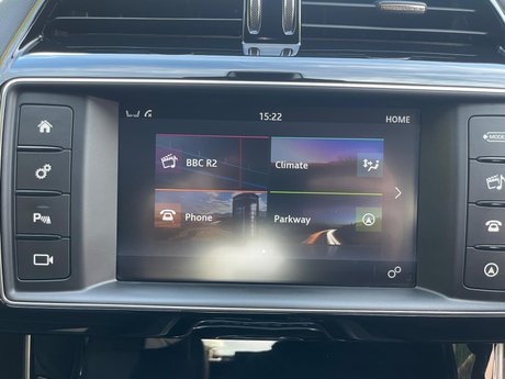 Jaguar XE 2.0i R-Sport Saloon 4dr Petrol Auto Euro 6 (s/s) (200 ps) 49