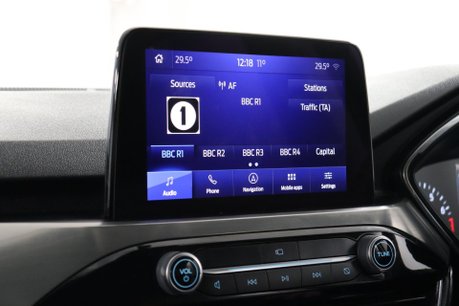 Ford Kuga TITANIUM FIRST EDITION 39