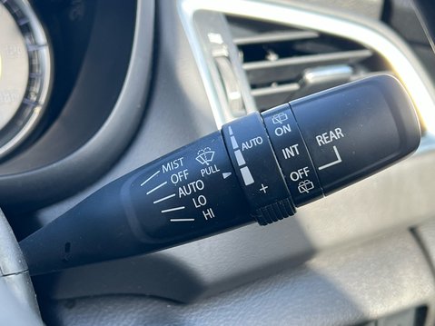 Suzuki S-Cross MOTION 32