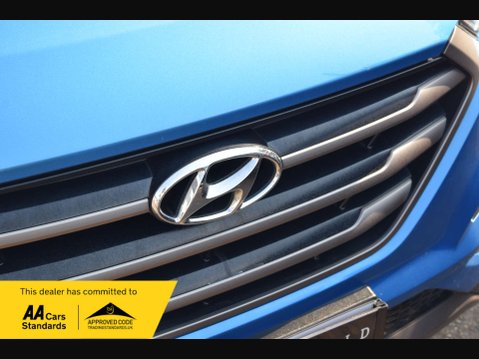 Hyundai TUCSON 1.7 Tucson SE Nav Blue Drive 2WD CRDi 5dr 9
