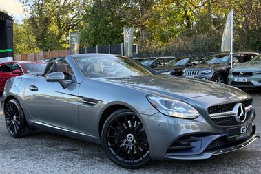 Mercedes-Benz SLC SLC 200 AMG LINE - AIRSCARF -9 MERCEDES SERVICES -HEATED SEATS -PAN ROOF