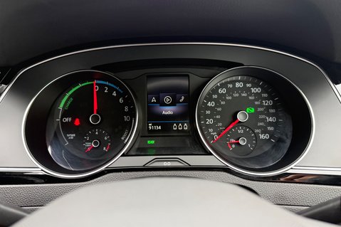 Volkswagen Passat GTE DSG - VAT Q - 1 OWNER - PLUG IN HYBRID - 3 IN STOCK 45
