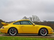 Porsche 911 CARRERA 4 3