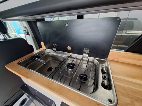 Volkswagen Transporter T28 Southlands Conversion 2024 14