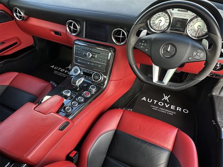 Mercedes-Benz SLS AMG Coupe 53