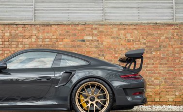 Porsche 911 (991.2) GT3 RS Weissach 33