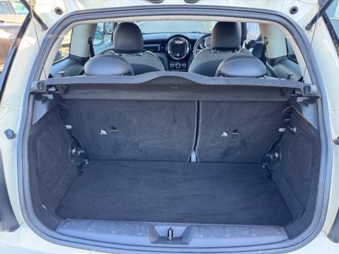Mini Hatch 2.0 Cooper S Hatchback 3dr Petrol Manual Euro 6 (s/s) (192 ps) 35