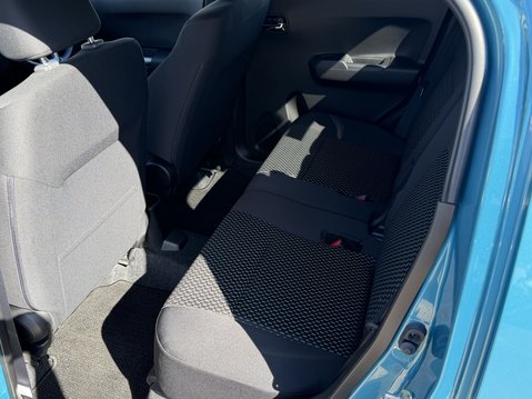 Suzuki Ignis 1.2 Dualjet SZ5 5dr Auto 38