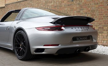 Porsche 911 (991) Targa 4 GTS 15