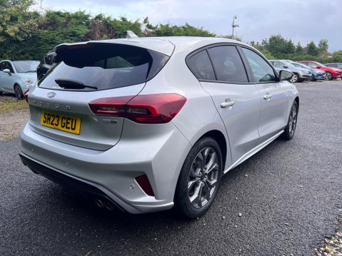 Ford Focus 1.0T EcoBoost MHEV ST-Line Edition Euro 6 (s/s) 5dr 9