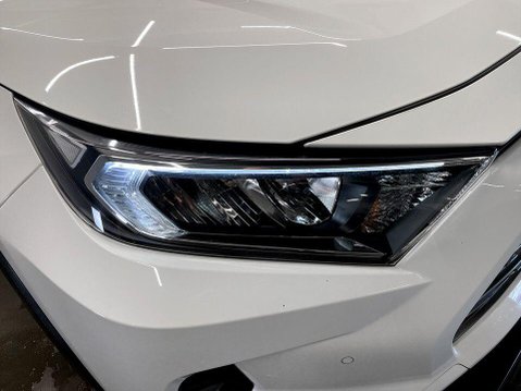 Toyota Rav4 2.5 VVT-h GPF Design SUV 5dr Petrol Hybrid CVT Euro 6 (s/s) (218 ps) Air Co 9