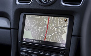 Porsche Cayman GT4 16