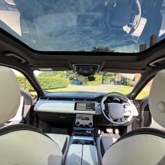 Land Rover Range Rover Velar R-DYNAMIC SE 1