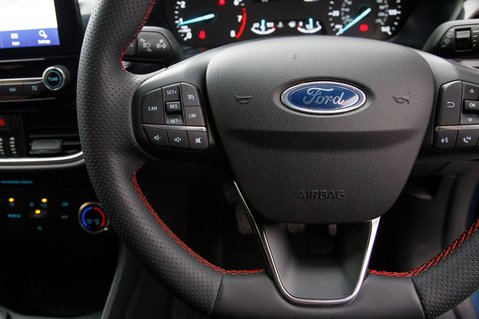 Ford Fiesta ST-LINE EDITION MHEV 19