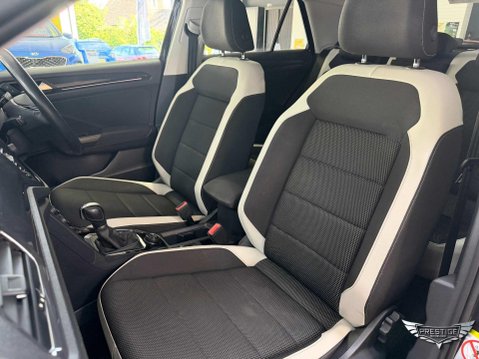 Volkswagen T-Roc 2.0 TSI SEL DSG 4Motion Euro 6 (s/s) 5dr 21