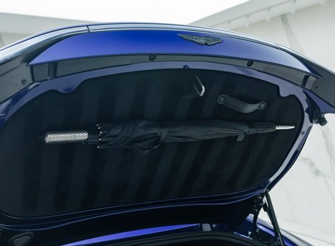 Aston Martin V8 Vantage ROADSTER 40