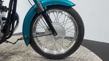 BSA A7 500 SHOOTING STAR 1958 RESTORED CLASSIC COLLECTORS PIECE 38